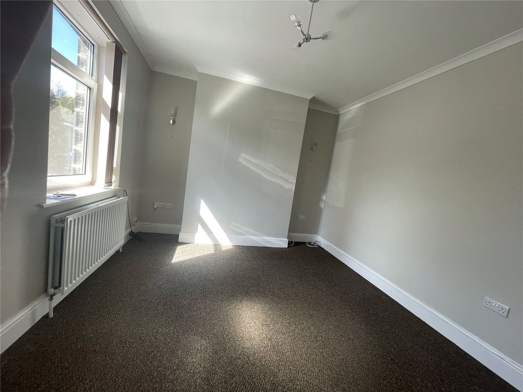 Property photo 3 of 19 Picture No. 14