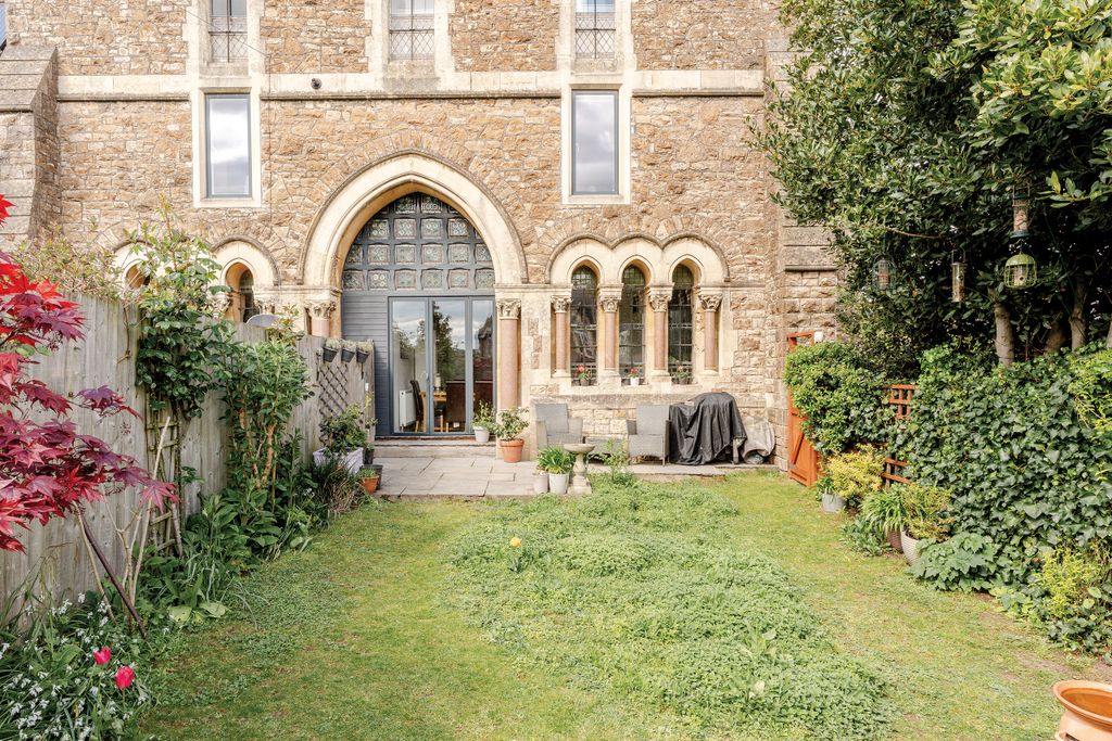 Additional image 9 of 3 bed town house for saleThe View, Woodhill Road BS20