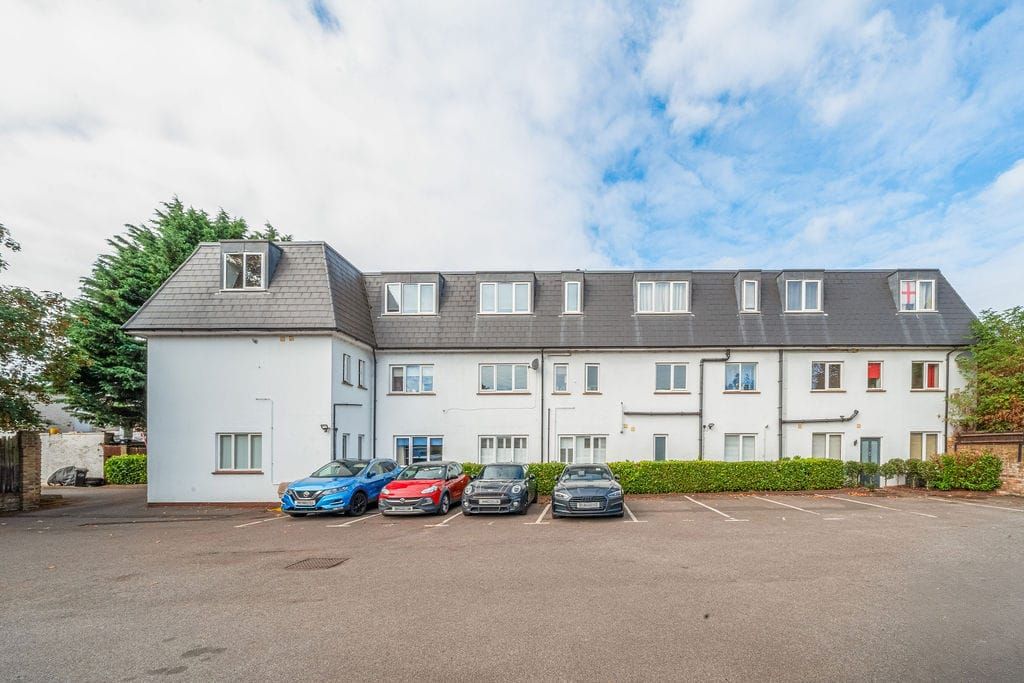 Property photo 1 of 12