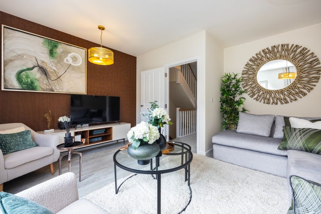 Property photo 3 of 26