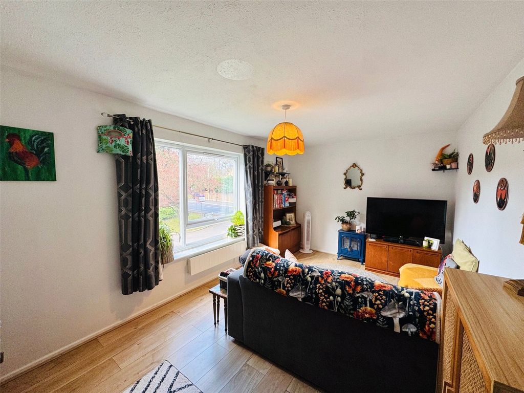 Property photo 2 of 9 Picture No. 04