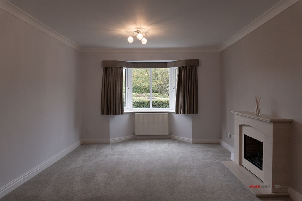 Property photo 3 of 27