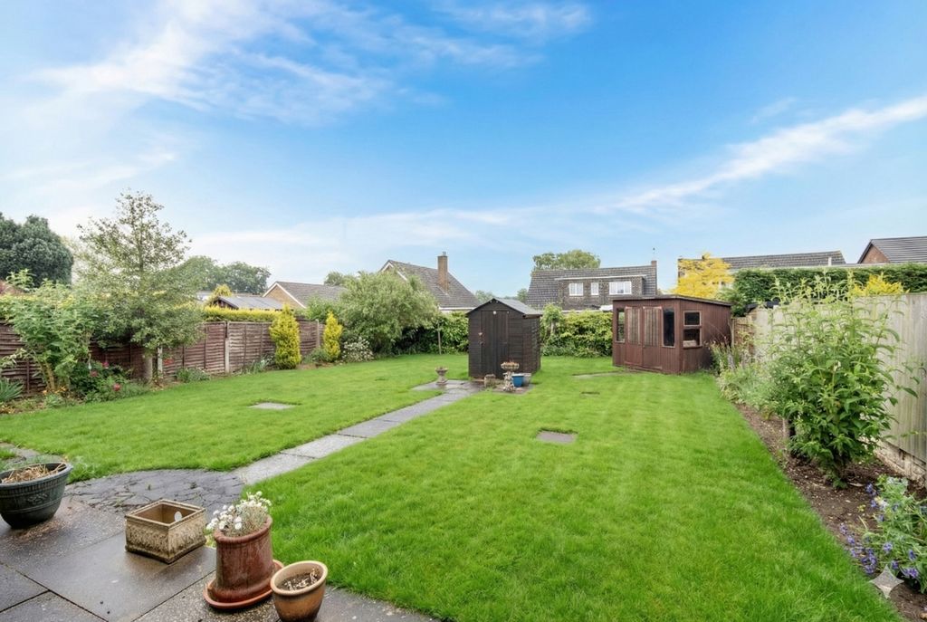 Property photo 2 of 9 Gemini_Generated_Image_Rx0G20Rx0G20Rx0G