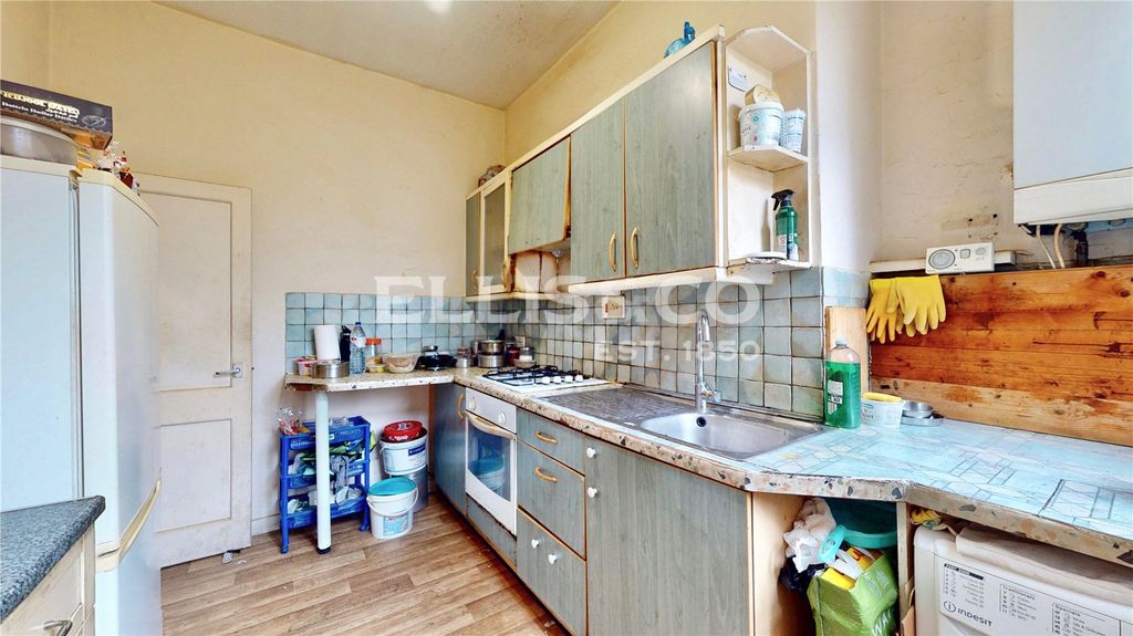 Property photo 3 of 12 Picture No. 25