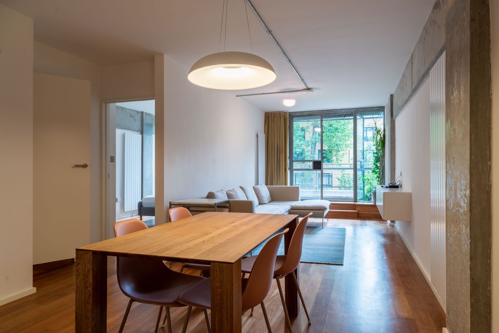 Property photo 3 of 23