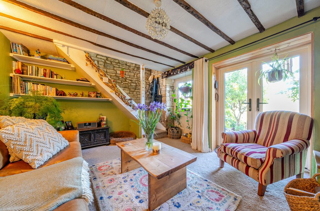 Property photo 2 of 23 1324964-4-6870E5F...