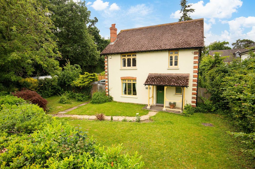 Property photo 2 of 22