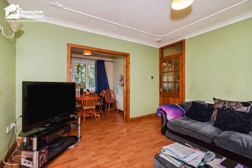 Property photo 3 of 12 Image 2