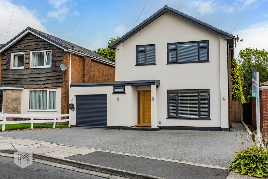 Property photo 1 of 31 Picture No. 03