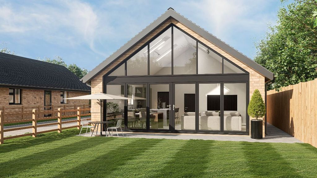 Property photo 1 of 8