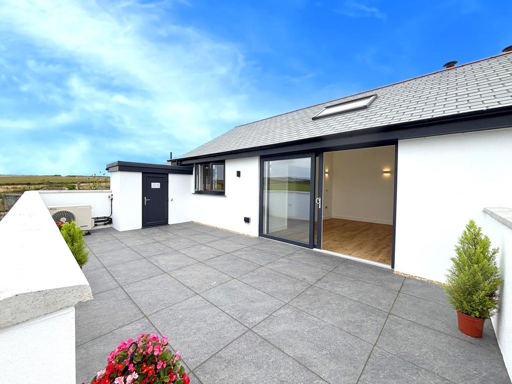 Property photo 1 of 14 Image00003.Jpg