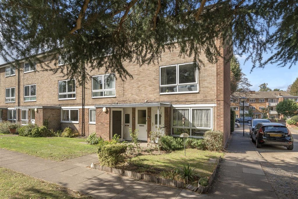 Property photo 1 of 13 1357709-17-68d3E531407B0-Arw .Jpg