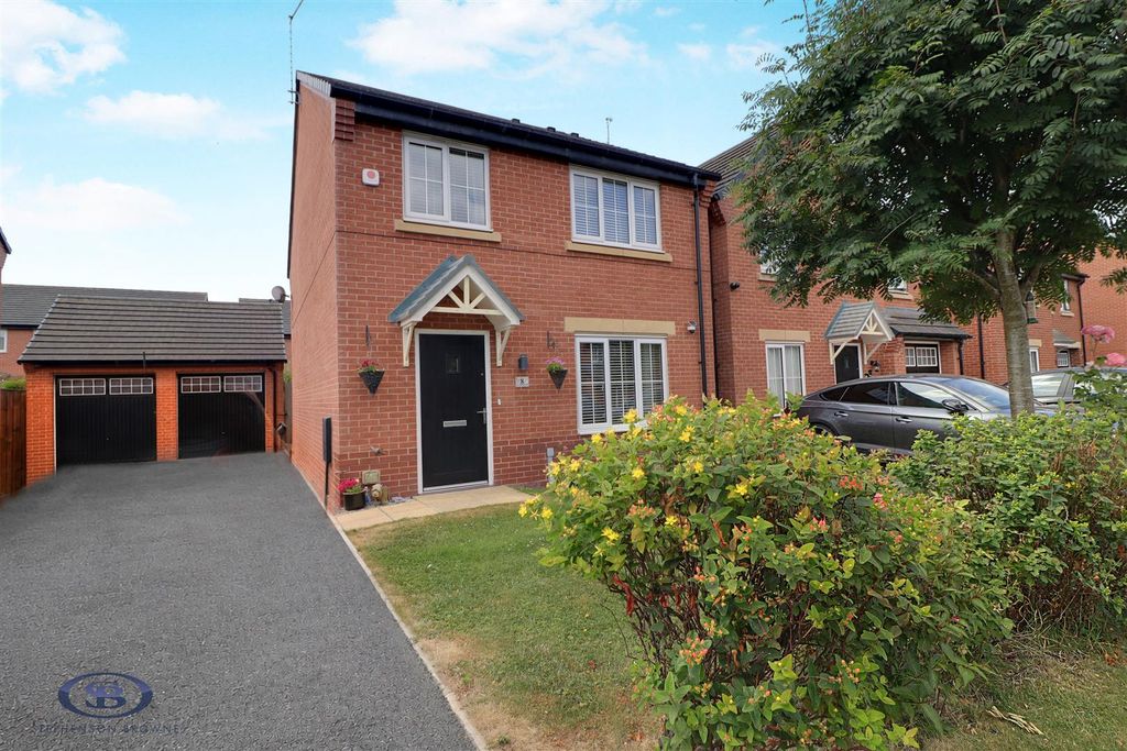 Property photo 1 of 25 Tlc_Ddf77ce0-2c93-485B-Ae7A-d573Fd528B14_c5Aae68 (
