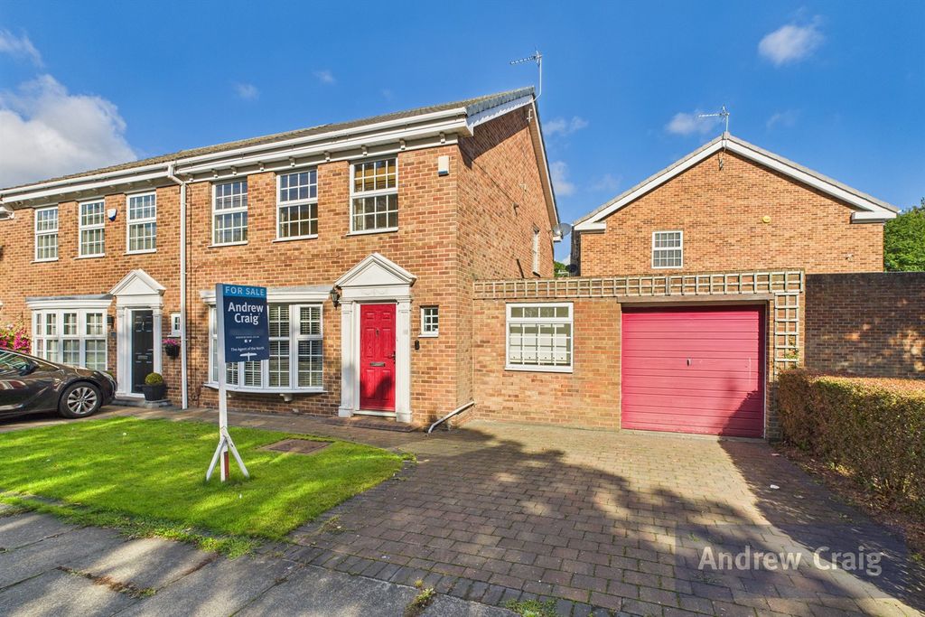 Property photo 1 of 20 (Main)