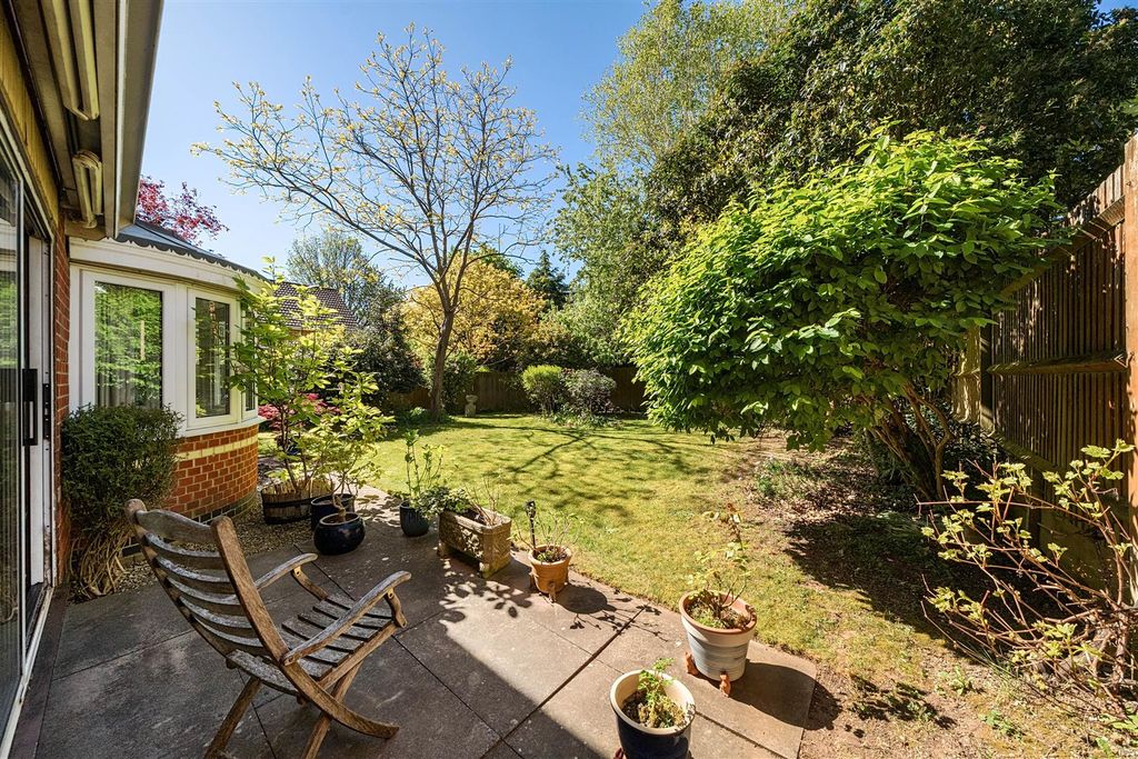 Property photo 3 of 51 1451560-62-69Eb4Bb269ee7-Arw-1.Jpg