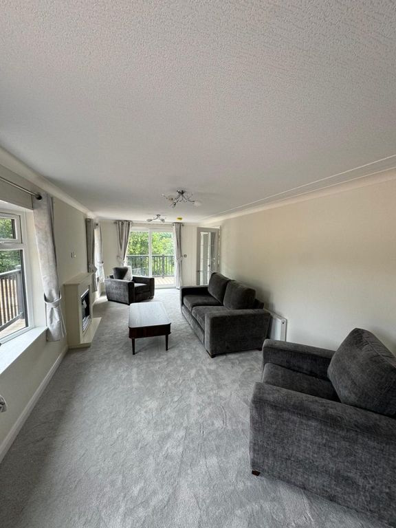 Property photo 2 of 12 4A