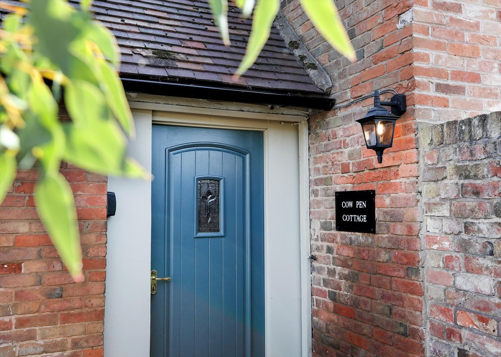 Additional image 33 of 11 bed farm for saleKings Lane, Snitterfield, Stratford-Upon-Avon, Warwickshire CV37.