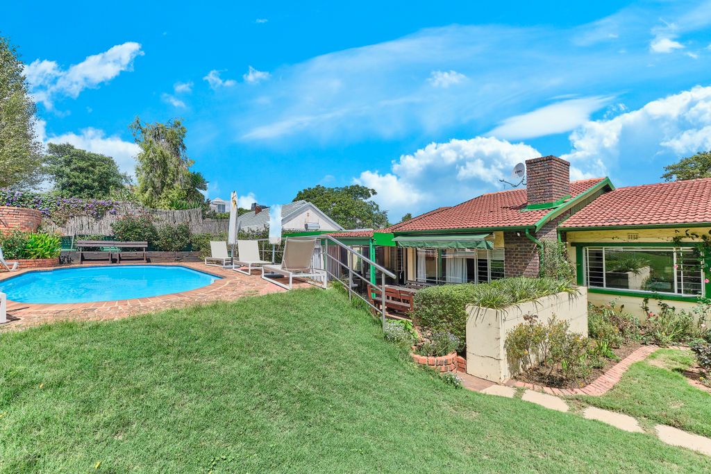 Property photo 1 of 21