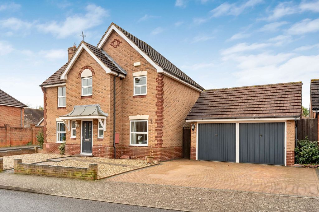 Property photo 1 of 25