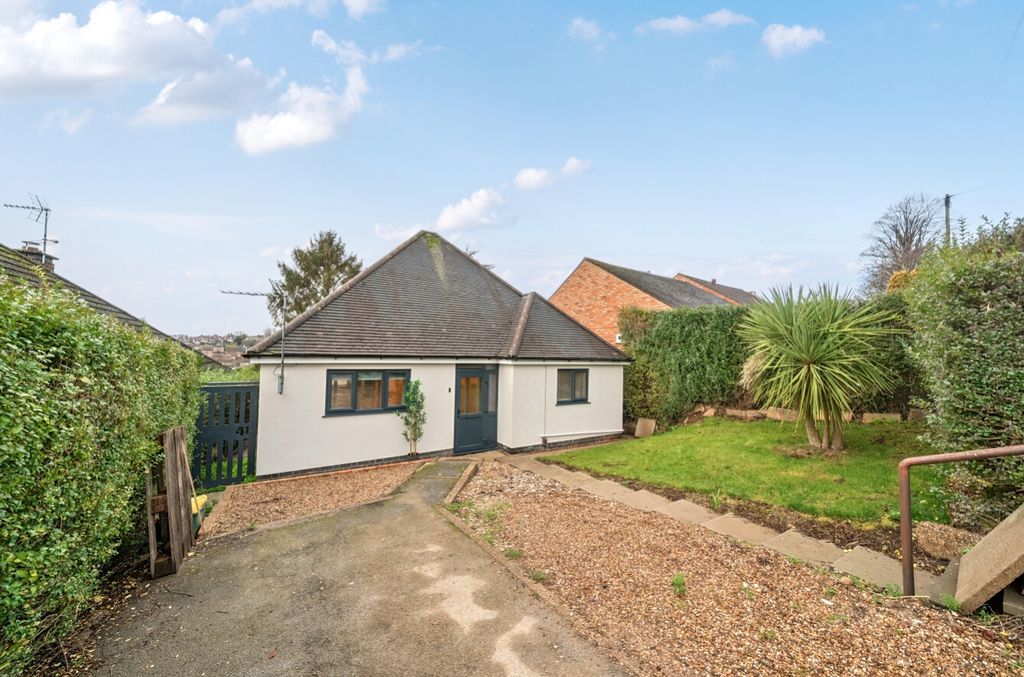 Property photo 1 of 30 1388232-1-6936c09d0131d