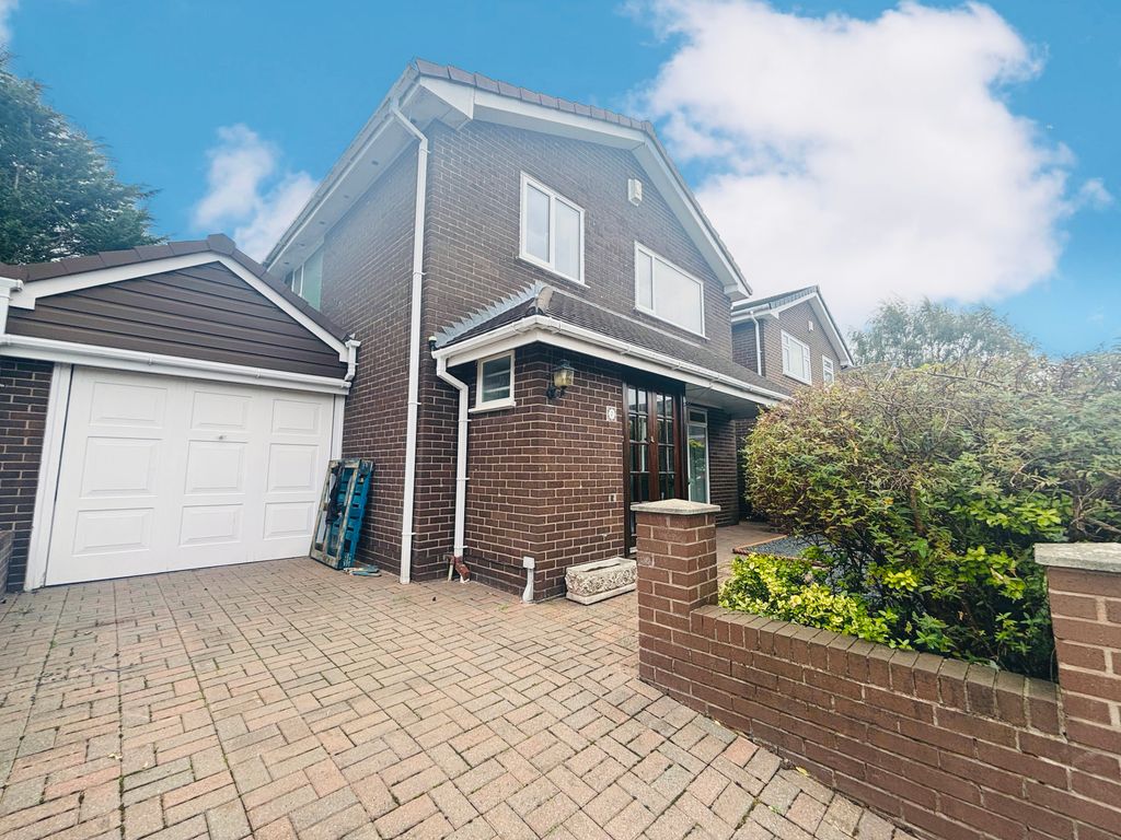 Property photo 1 of 14 Exterior