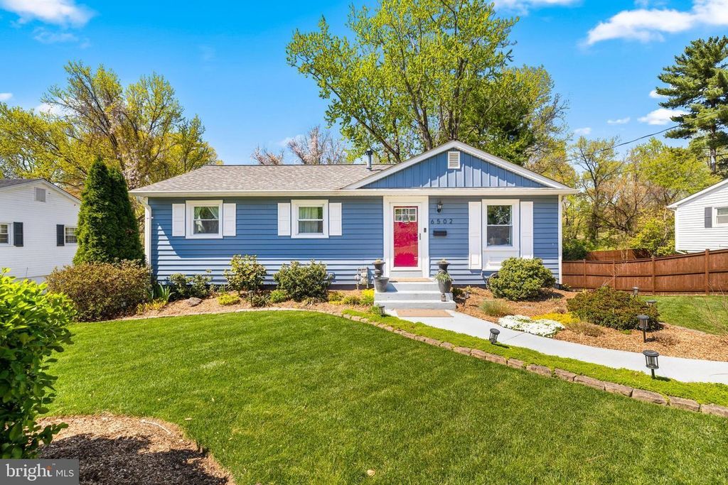 Property photo 1 of 21