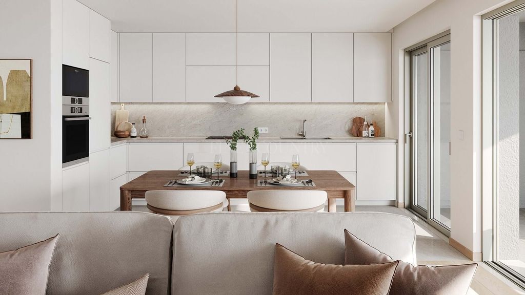 Property photo 1 of 30