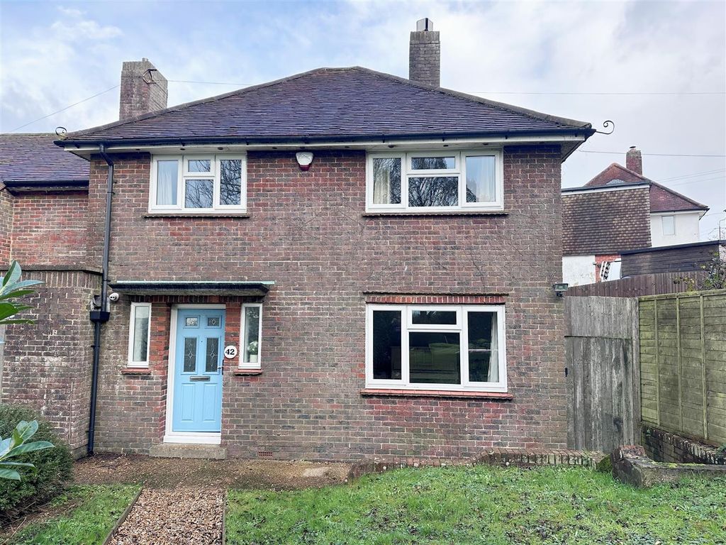 Property photo 1 of 22 Front