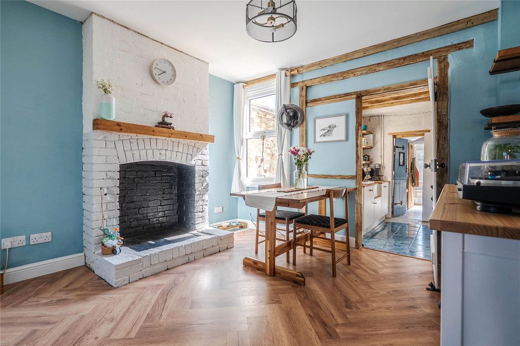 Property photo 3 of 14 Picture No. 13