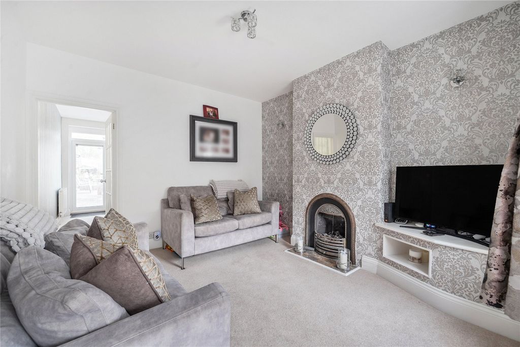 Property photo 3 of 15 Picture No. 19