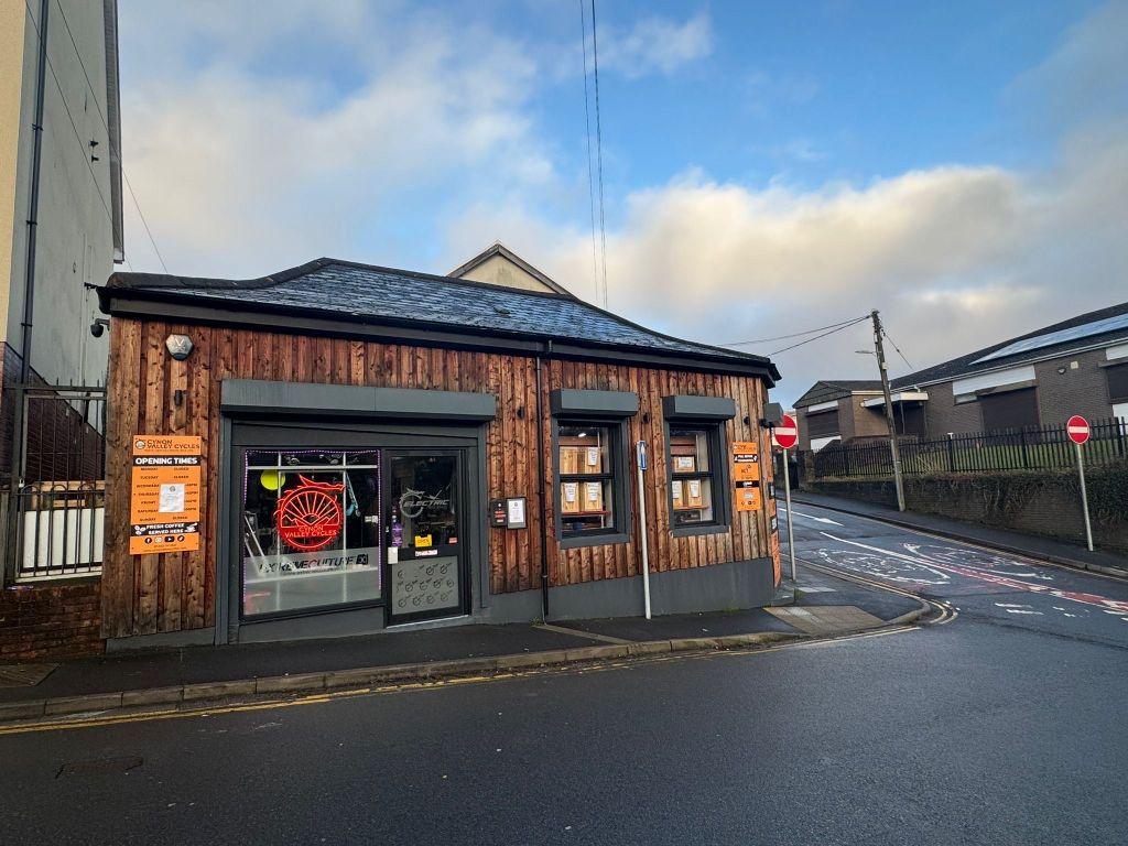 Property photo 1 of 14