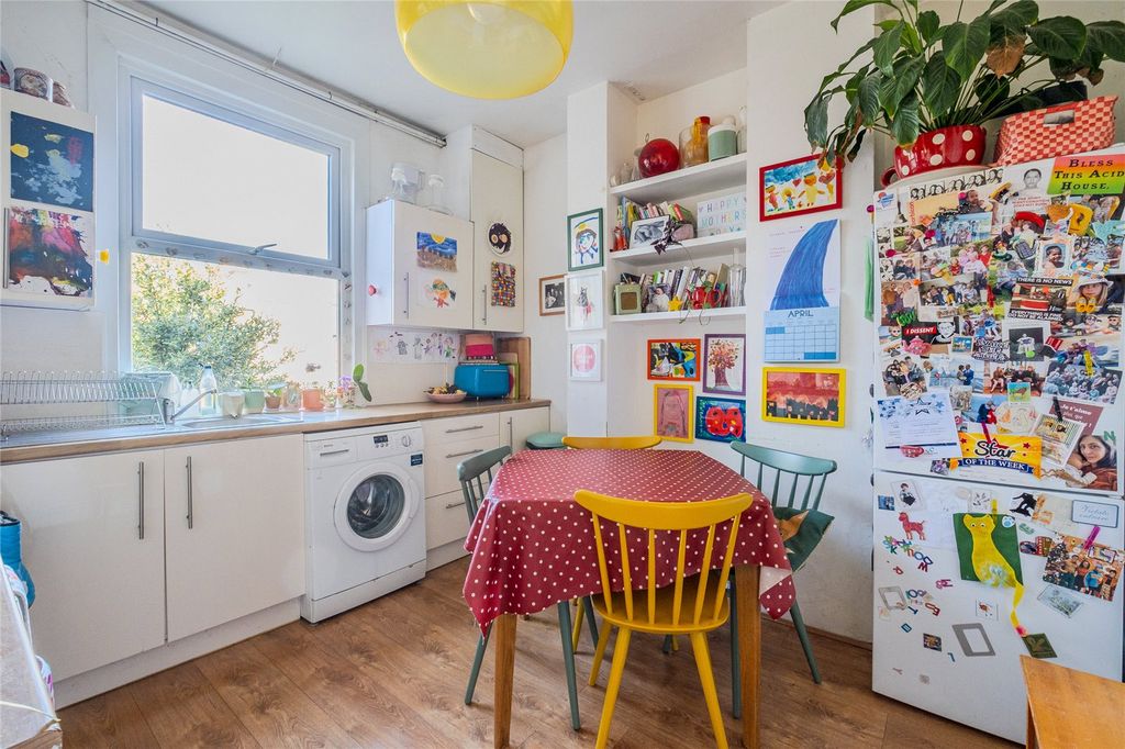 Property photo 3 of 7 Picture No. 08