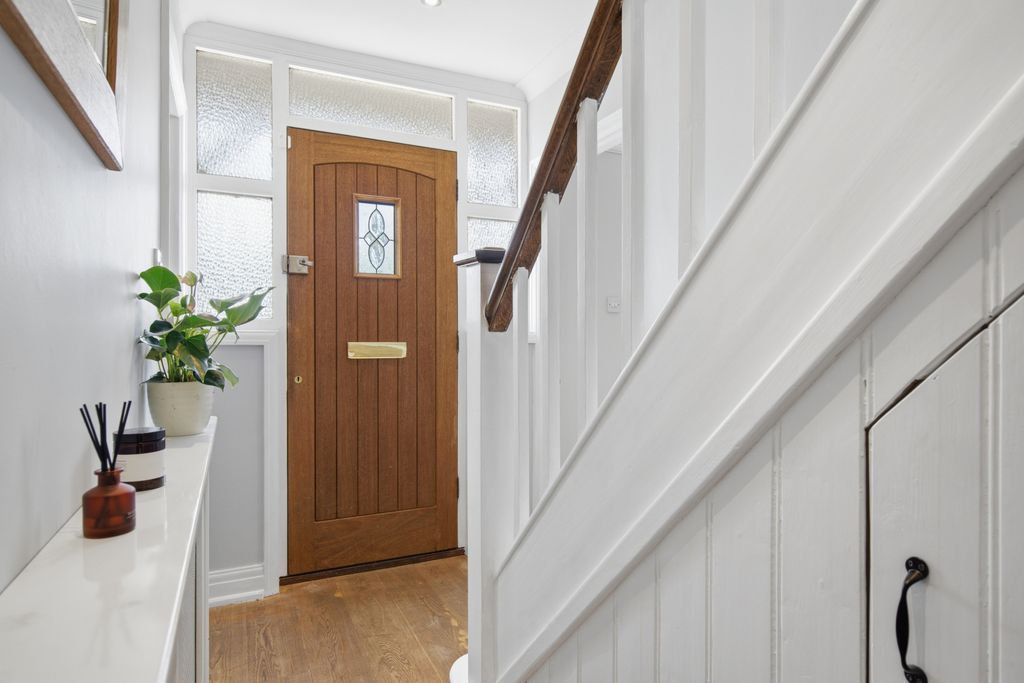 Property photo 3 of 28 Picture No. 15