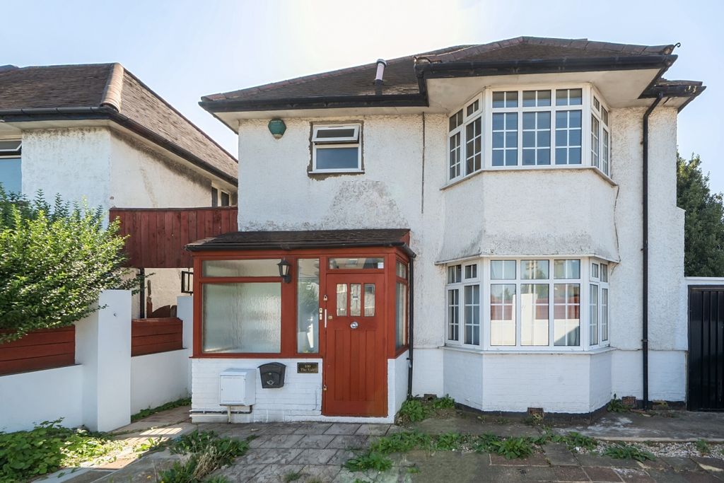Property photo 1 of 19