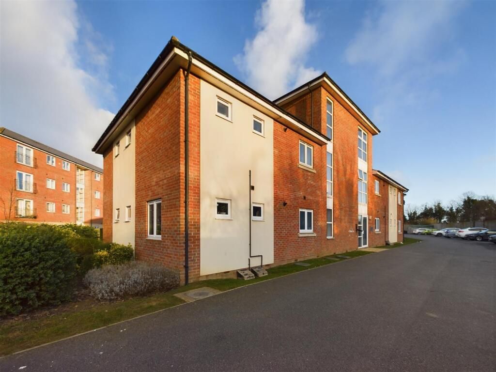 Property photo 1 of 7