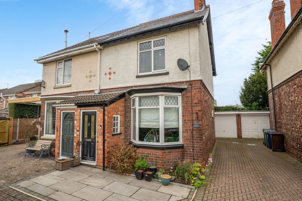 Property photo 1 of 23 7Baffamgardens2