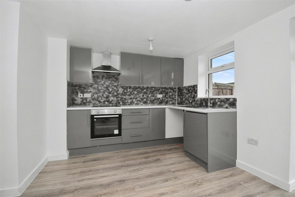 Property photo 2 of 11 Dsc_0986.Jpg