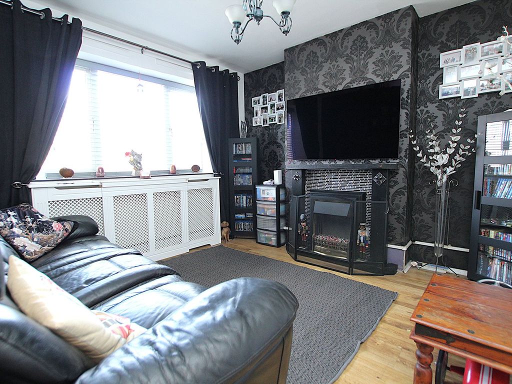 Property photo 3 of 29