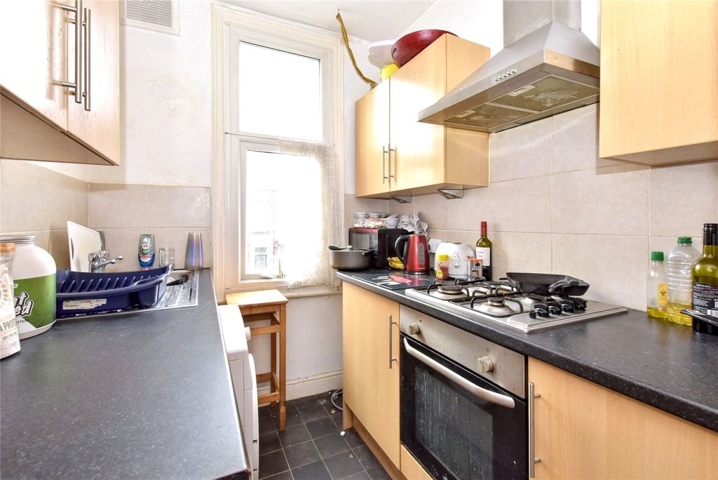 Property photo 2 of 10 Picture No. 09