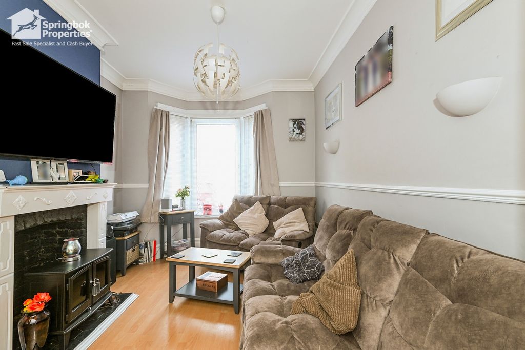 Property photo 2 of 16 Image 1