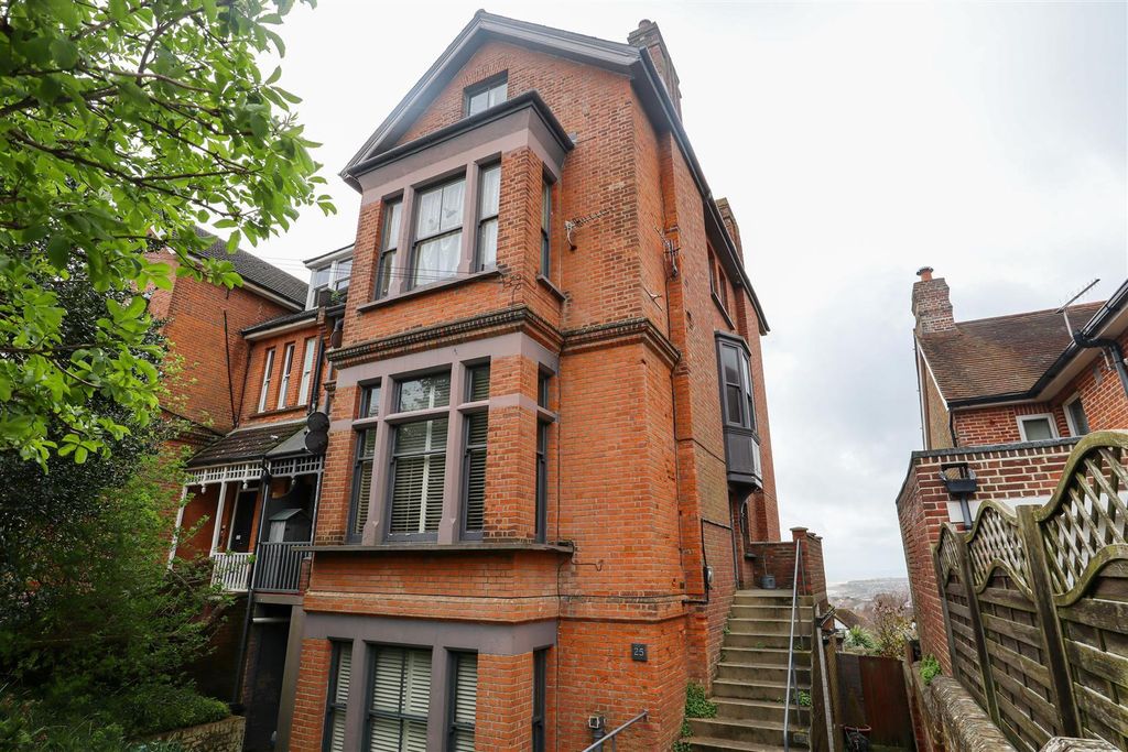 Property photo 1 of 8 Img_5442.Jpg