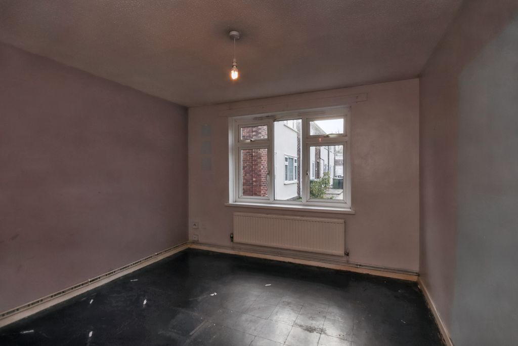 Property photo 3 of 11 10 Whyte Court, Ramsey, Huntingdon, Cambridgeshire, Pe26 1Du