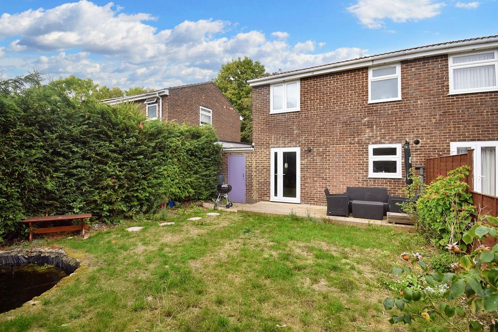 Property photo 3 of 11