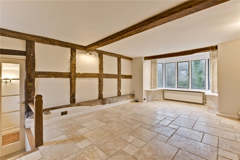 Property photo 3 of 23 Picture No. 32