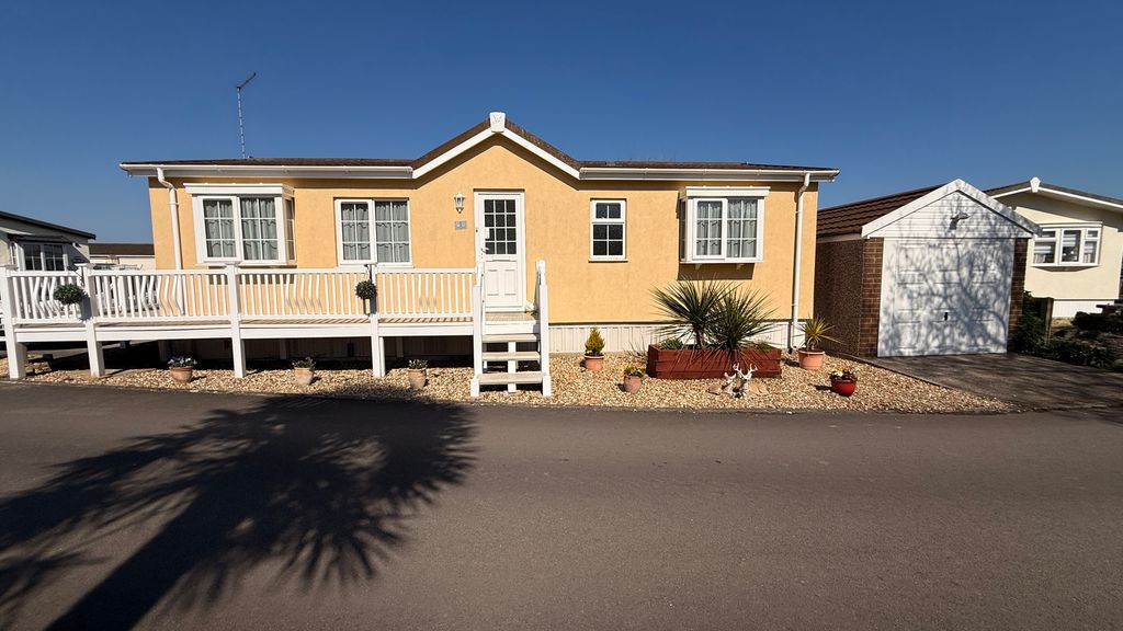 Property photo 1 of 35 Img_E2956