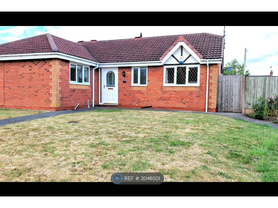 Property photo 3 of 20 Semi Detached Bungalow