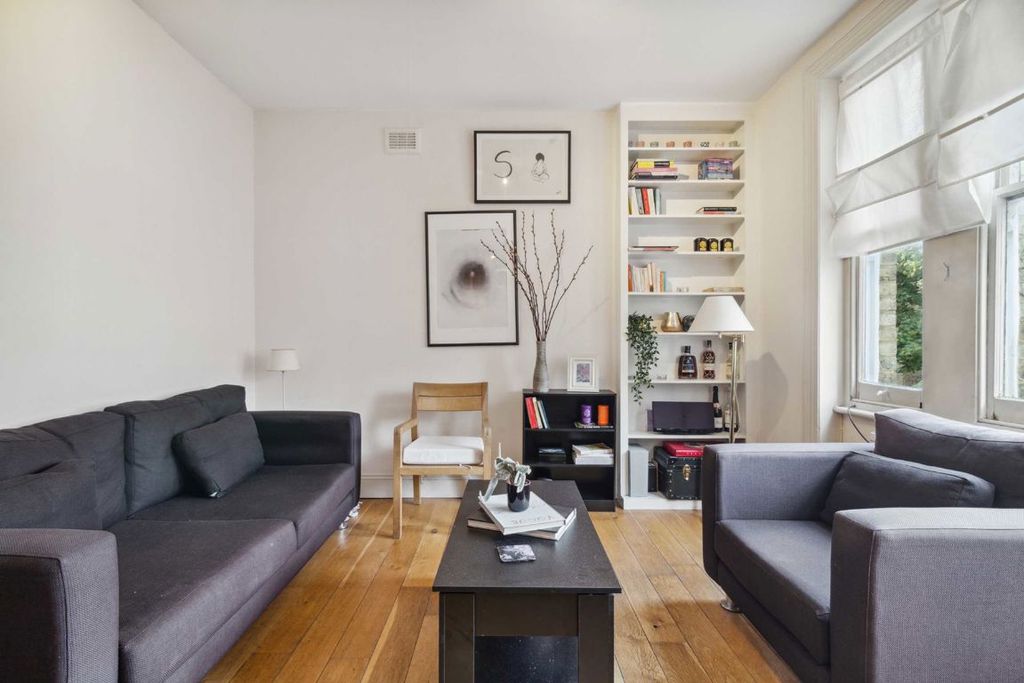 Property photo 2 of 6