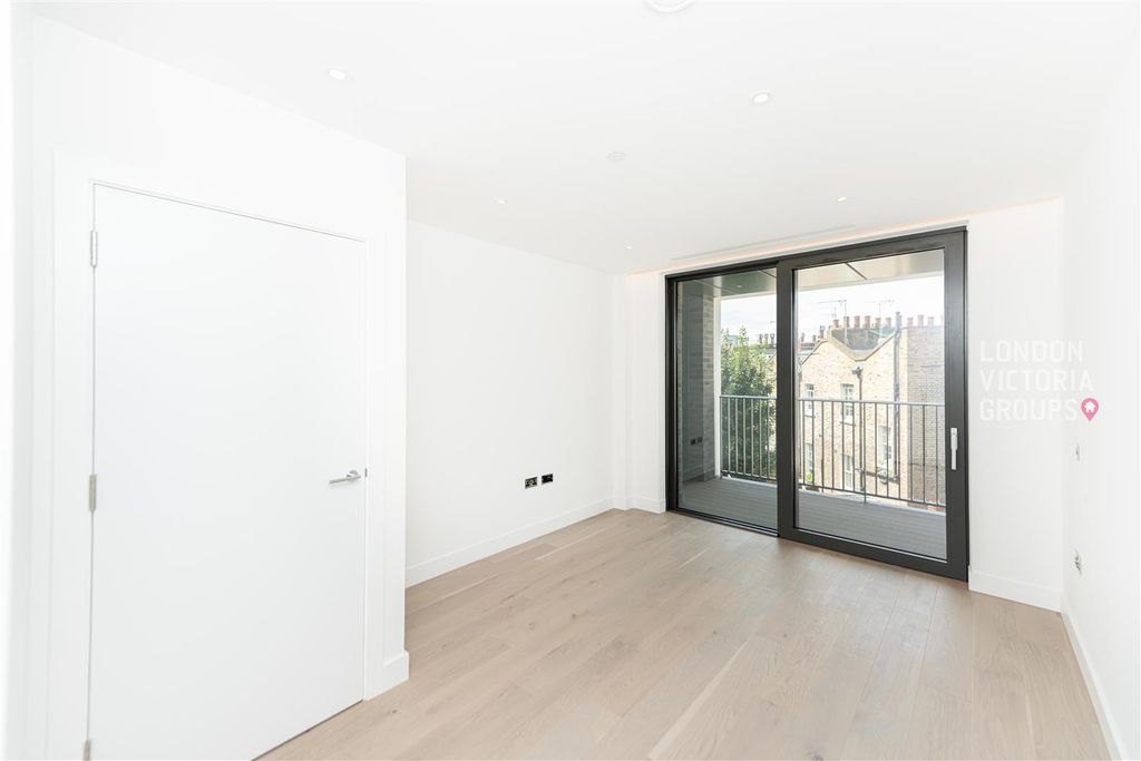 Property photo 2 of 22 1-2849.Jpg
