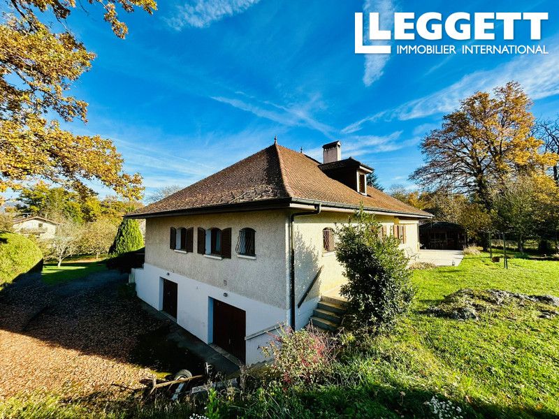 Property photo 2 of 10