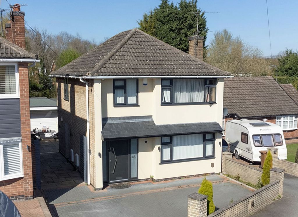 Property photo 1 of 17 Front